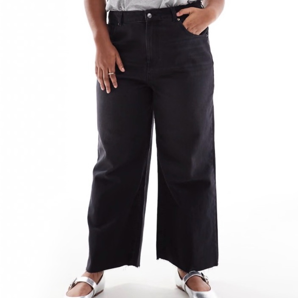 NWOT ASOS Design Curve Sz 14 Washed Black‎ Cropped Wide Leg Jeans Pants